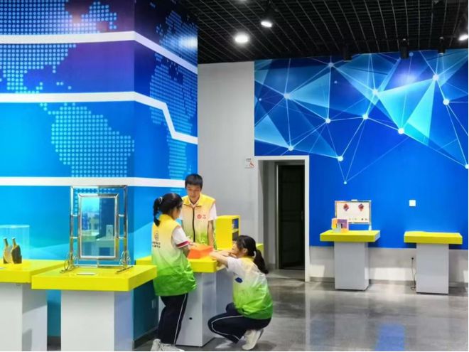 聯(lián)動你我，走進(jìn)社區(qū)——江蘇科技大學(xué)海洋學(xué)院暑期社會實(shí)踐科技信息咨詢服務(wù)紀(jì)實(shí)